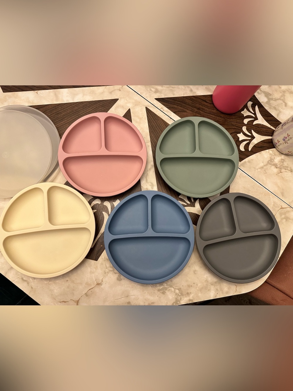 Kid’s Silicone Divided Snack Plates - Set of Multicolor Round Plates